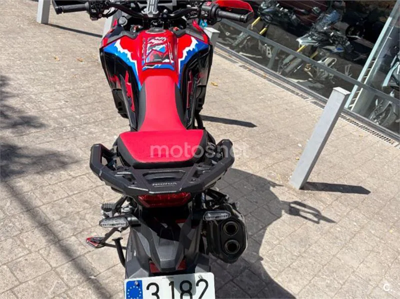 Honda CRF1100L Africa Twin - Vista 16