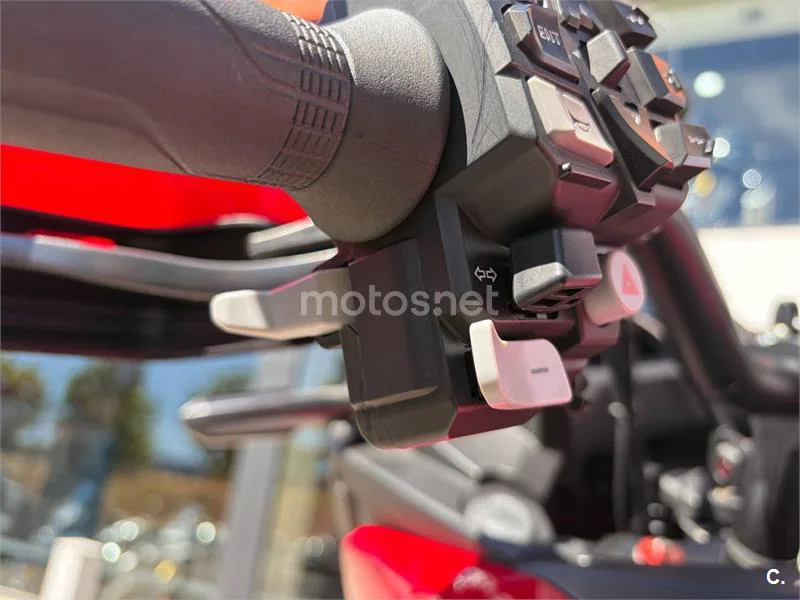 Honda CRF1100L Africa Twin - Vista 18