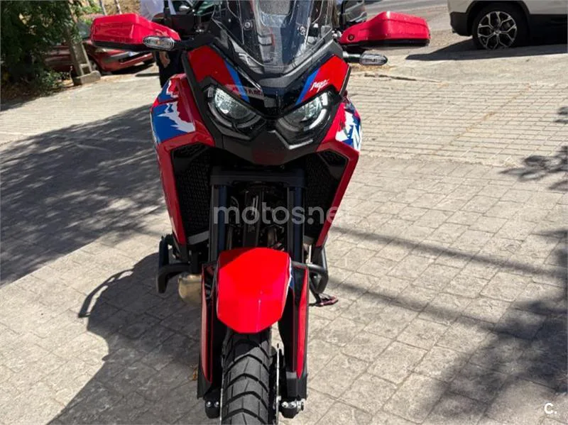Honda CRF1100L Africa Twin - Vista 8