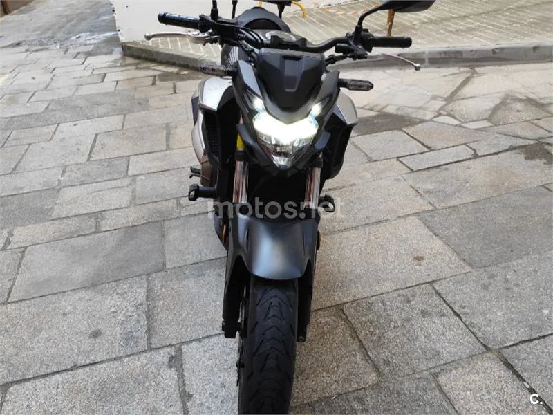 Honda CB500F - Vista 3