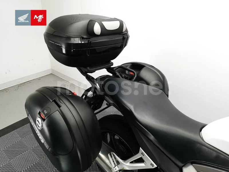 Honda VFR800X Crossrunner - Vista 16