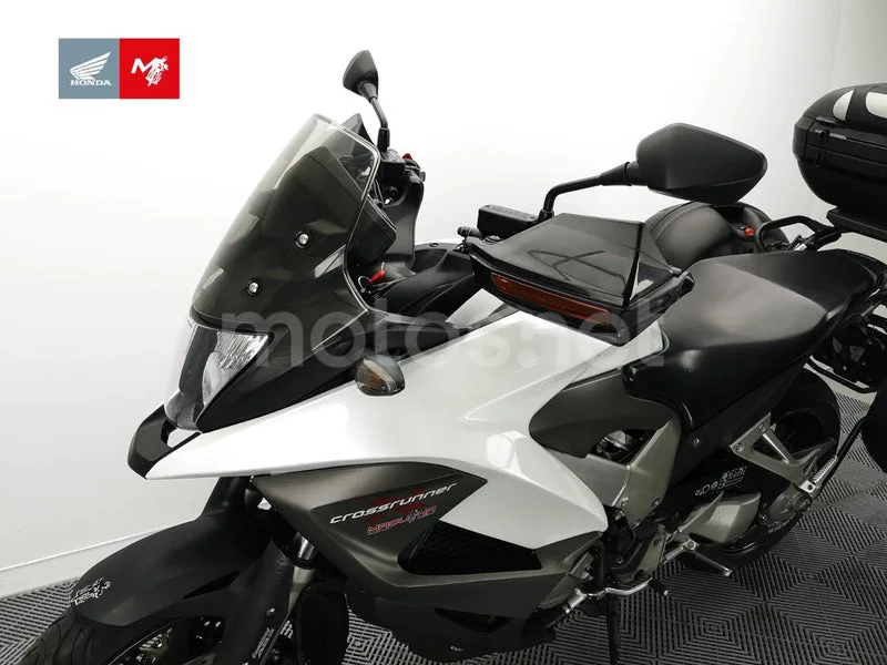 Honda VFR800X Crossrunner - Vista 22
