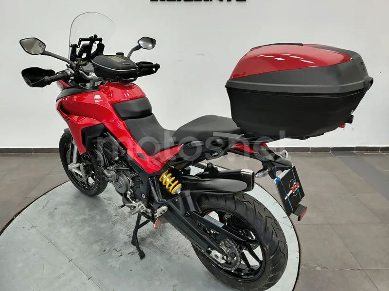 Ducati Multistrada V2 - Vista 5