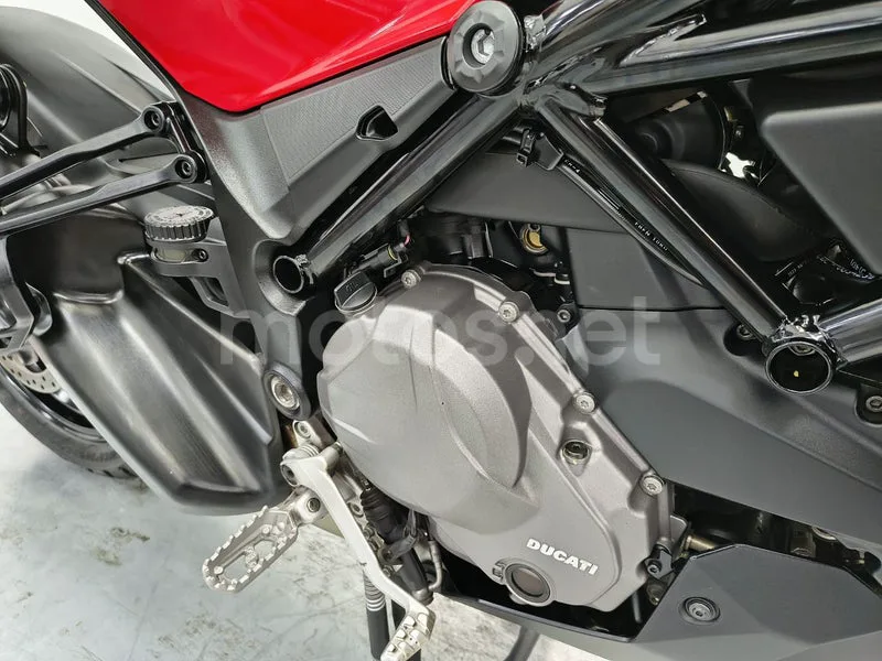 Ducati Multistrada V2 - Vista 8