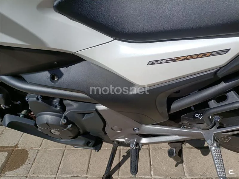 Honda NC750S - Vista 6
