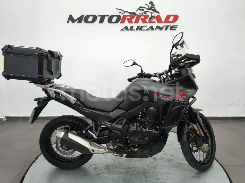 Honda XL750 Transalp 7750 € 2023 Alicante - 1