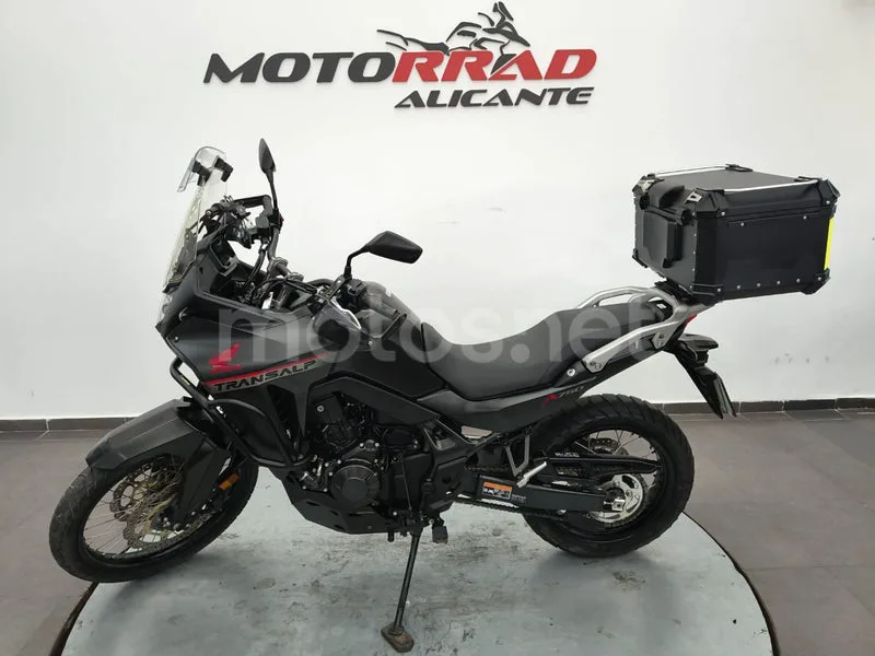 Honda XL750 Transalp 7750 € 2023 Alicante - 2