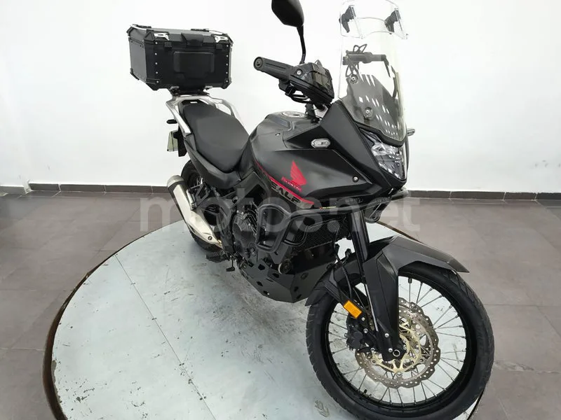 Honda XL750 Transalp - Vista 19