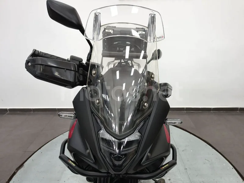 Honda XL750 Transalp - Vista 10