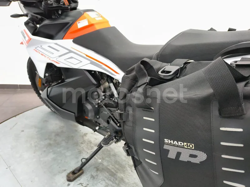 KTM 790 Adventure - Vista 13
