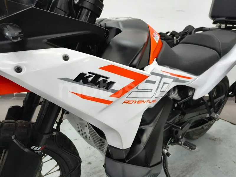 KTM 790 Adventure - Vista 9