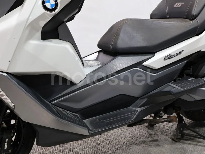 BMW C 400 GT - Vista 13