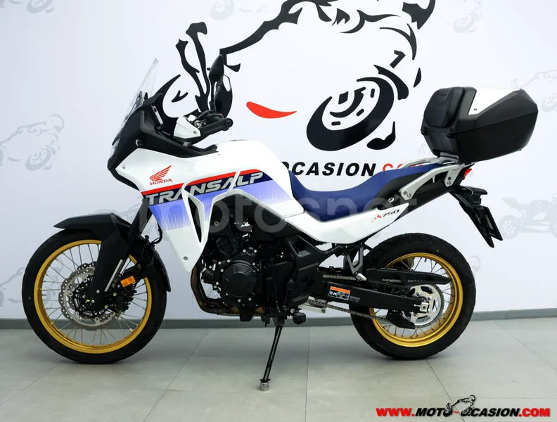 Honda XL750 Transalp - Vista 7