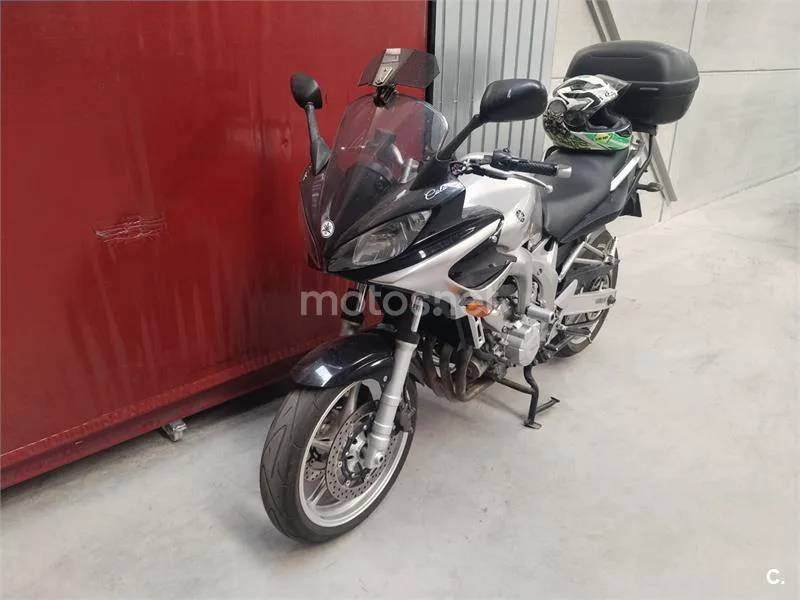 Yamaha FZ6 Fazer 2500 € 2004 Toledo - 1