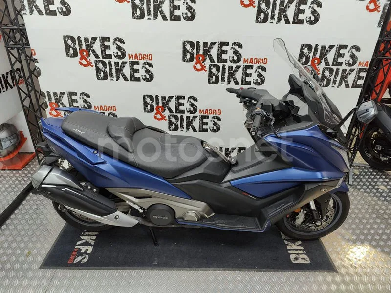 Kymco AK 550 4390 € 2019 Madrid - 1