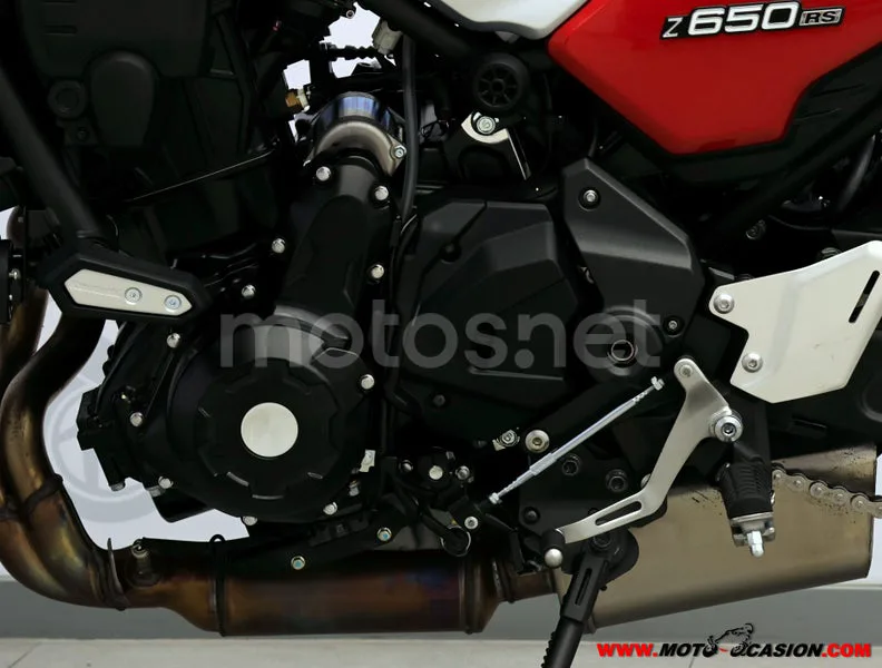 Kawasaki Z650 - Vista 10