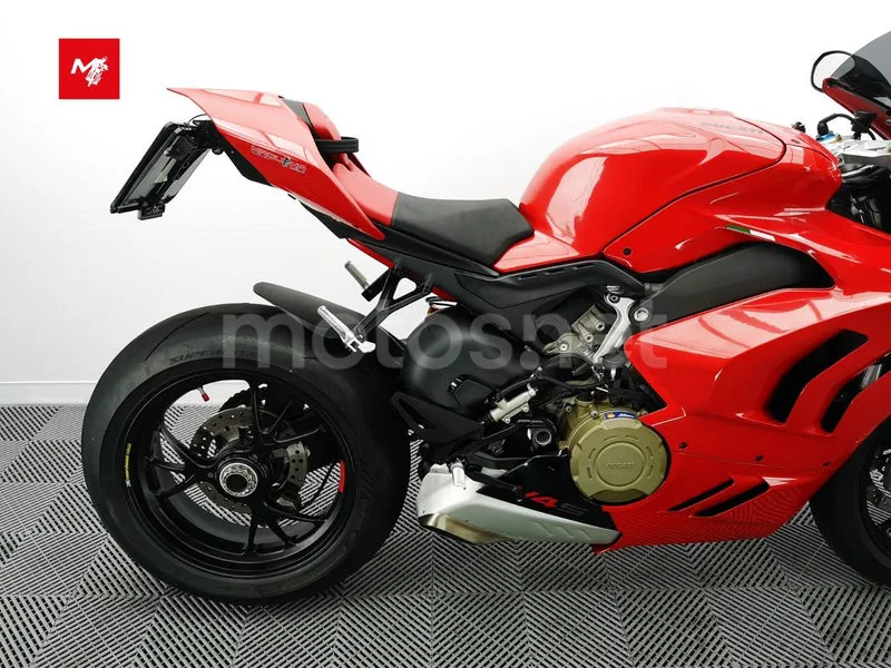 Ducati Panigale V4 - Vista 7