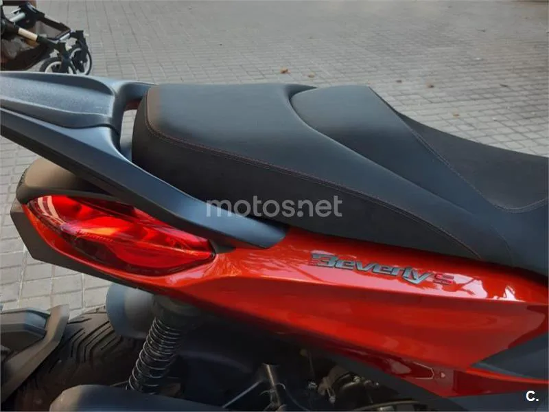 Piaggio Beverly 400 - Vista 6