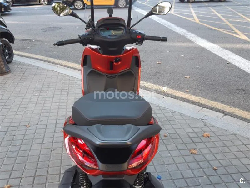 Piaggio Beverly 400 - Vista 8