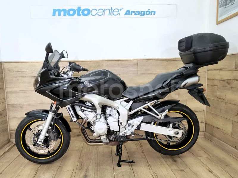 Yamaha FZ6 Fazer 2275 € 2007 Zaragoza - 1