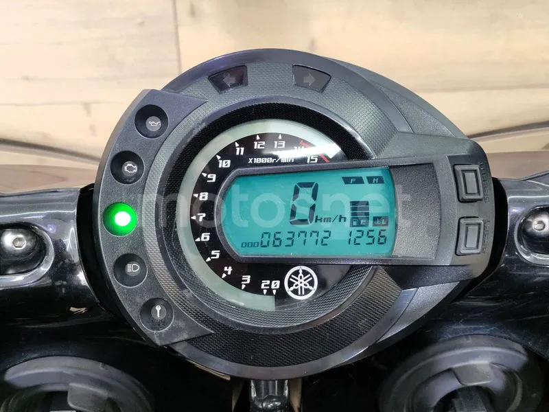 Yamaha FZ6 Fazer - Vista 14