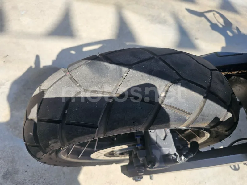 Honda X-ADV - Vista 14