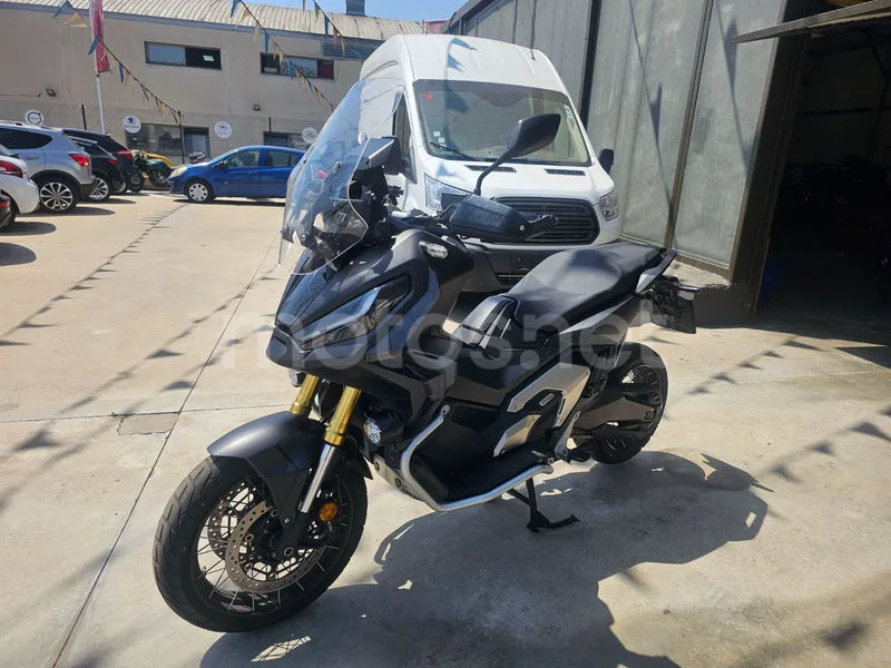 Honda X-ADV - Vista 8