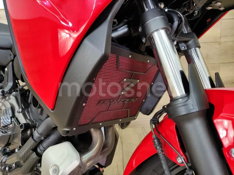 Yamaha Tracer 7 - Vista 13