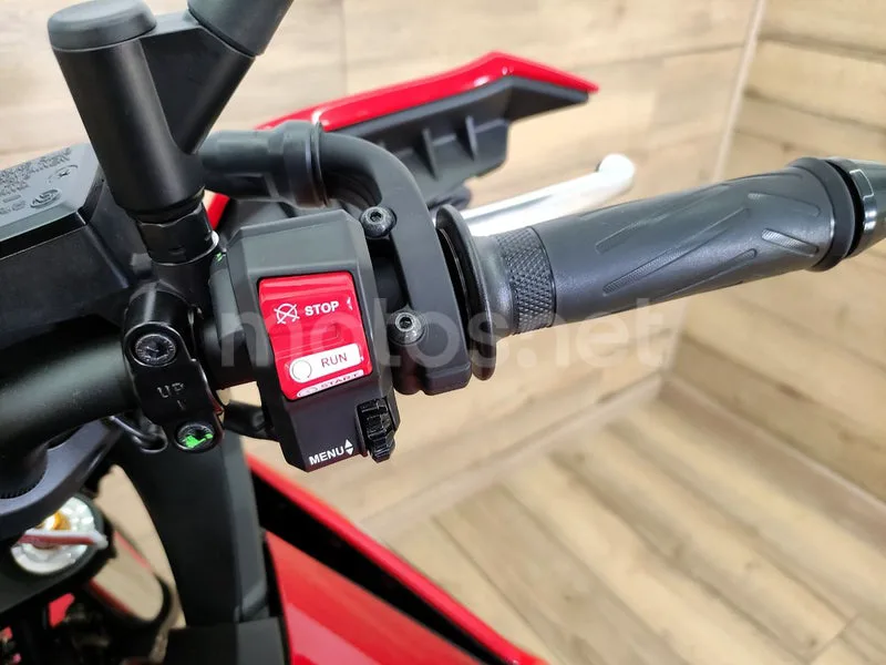 Yamaha Tracer 7 - Vista 19