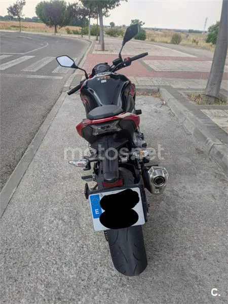Kawasaki Z900 - Vista 5