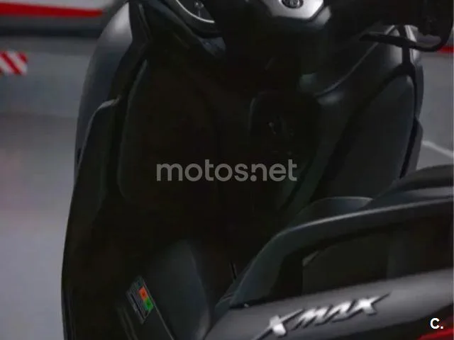 Yamaha XMAX 125 - Vista 5