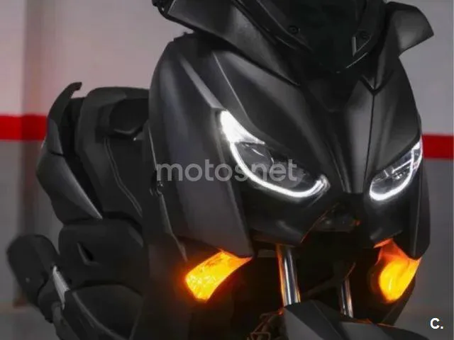Yamaha XMAX 125 - Vista 7