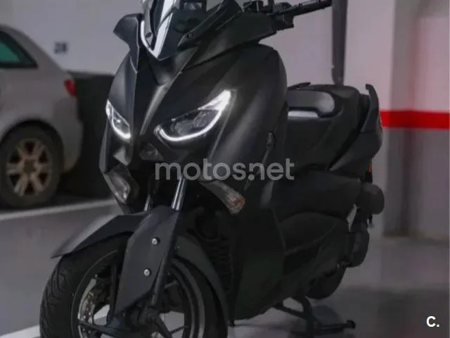 Yamaha XMAX 125 - Vista 9