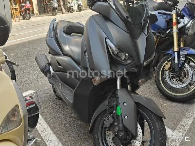 Yamaha XMAX 125 - Vista 10