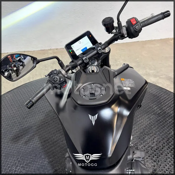 Yamaha MT-09 - Vista 9