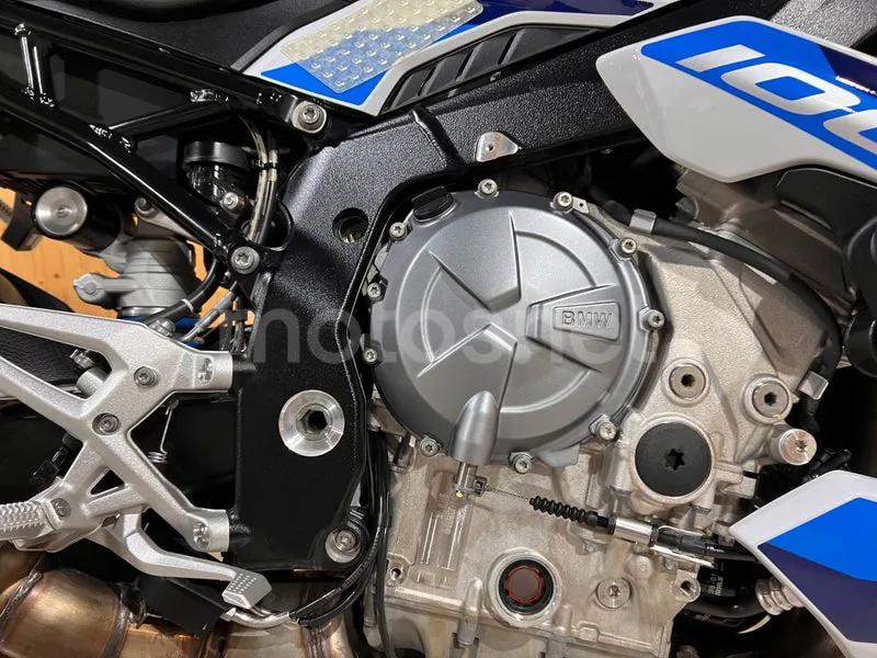BMW M 1000 R - Vista 25