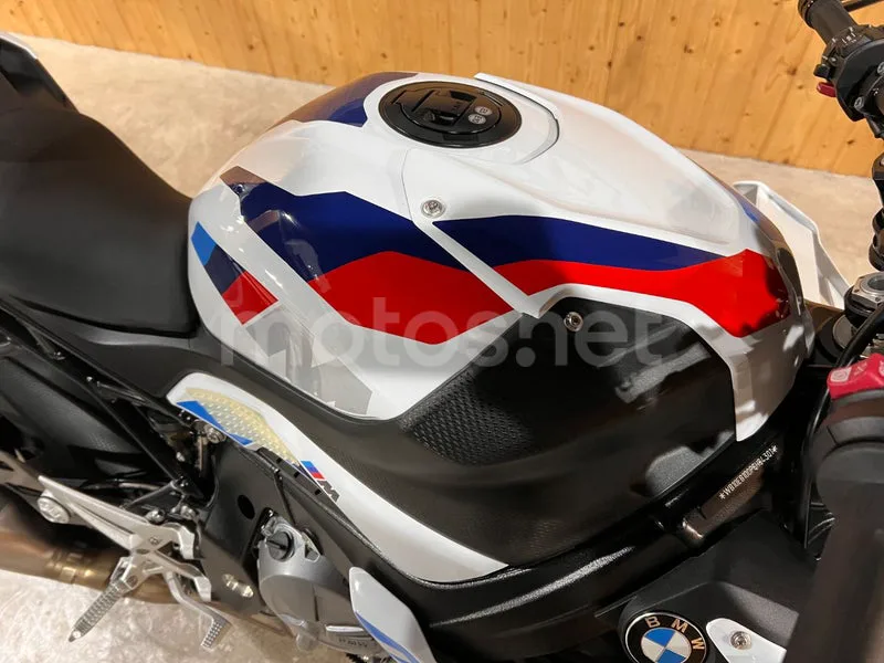 BMW M 1000 R - Vista 27