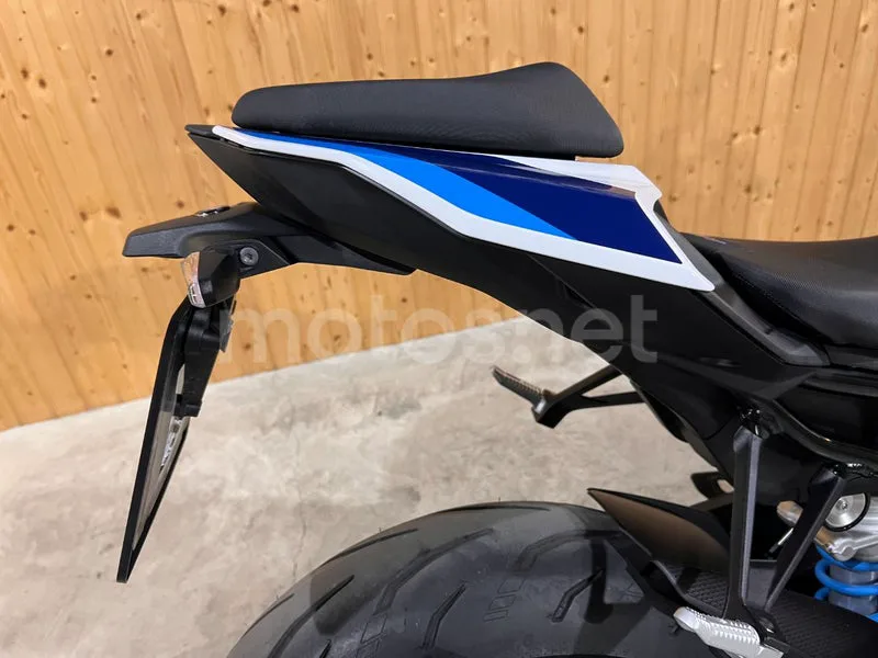 BMW M 1000 R - Vista 32