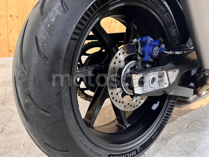 BMW M 1000 R - Vista 38