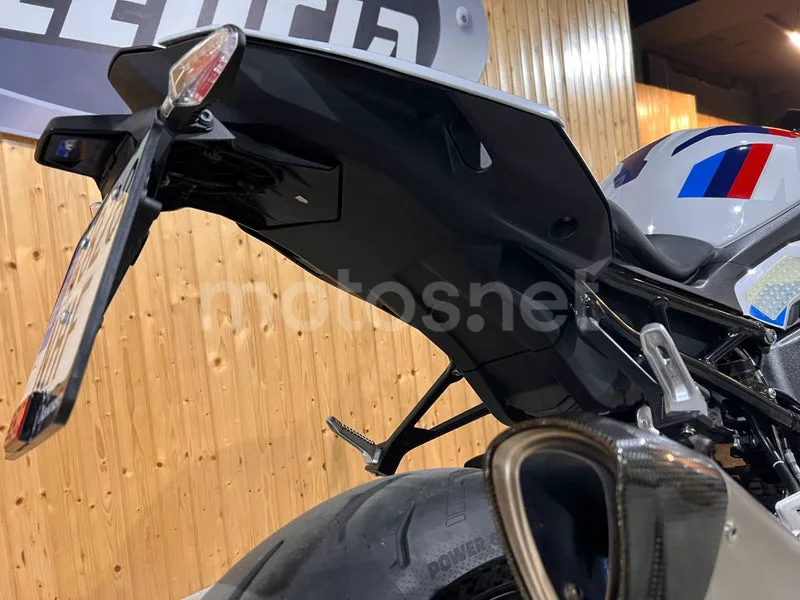 BMW M 1000 R - Vista 39
