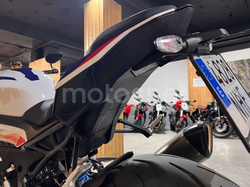 BMW M 1000 R - Vista 40