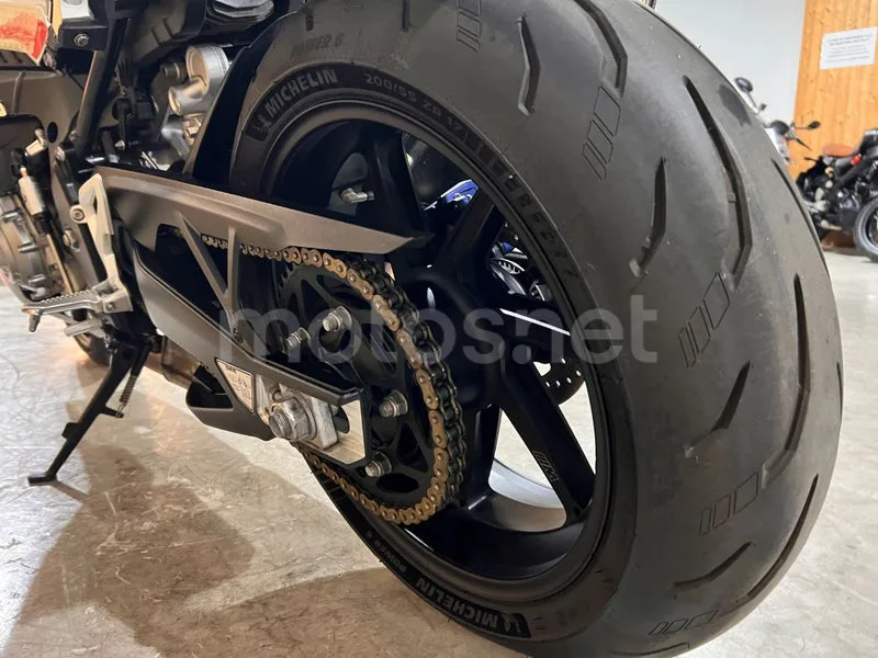 BMW M 1000 R - Vista 42