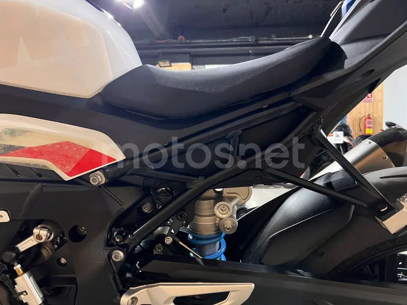 BMW M 1000 R - Vista 45