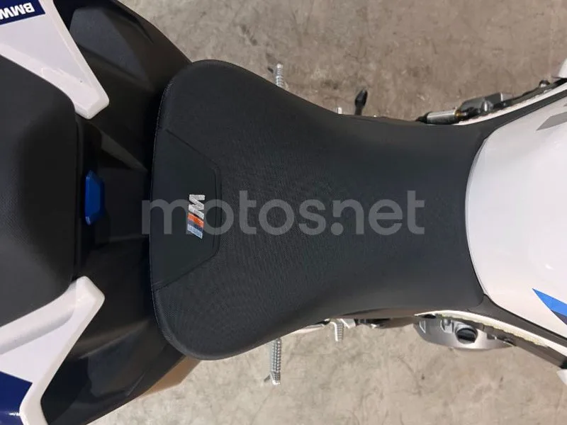BMW M 1000 R - Vista 83