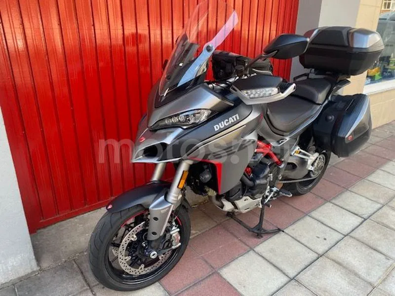 Ducati Multistrada - Vista 4