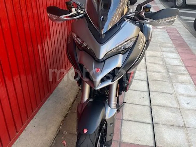 Ducati Multistrada - Vista 5