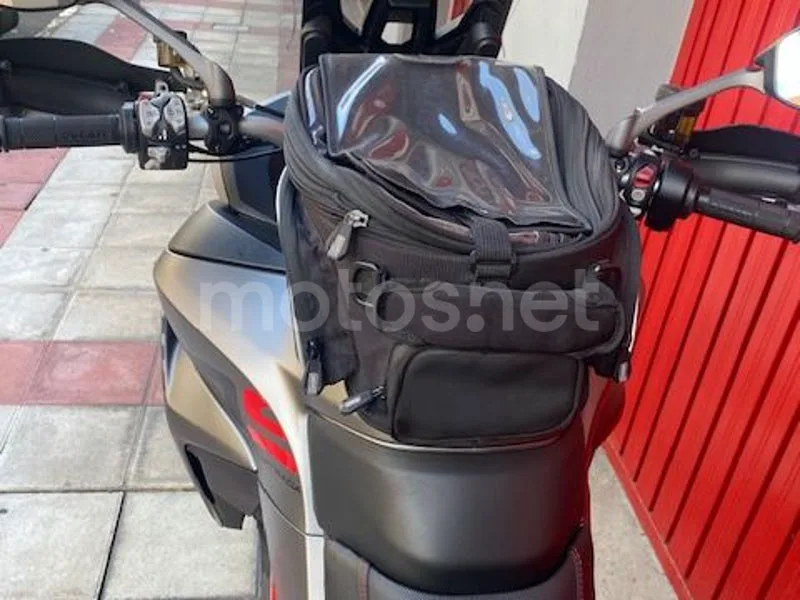 Ducati Multistrada - Vista 6