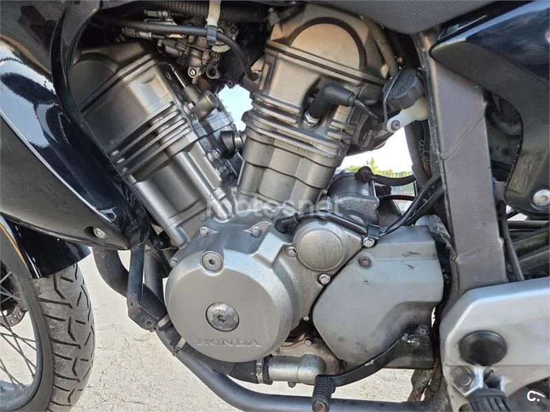 Honda XL650V Transalp - Vista 6