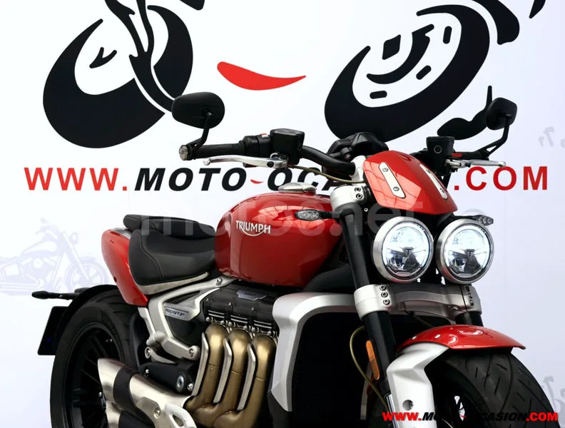 Triumph Rocket 3 - Vista 4