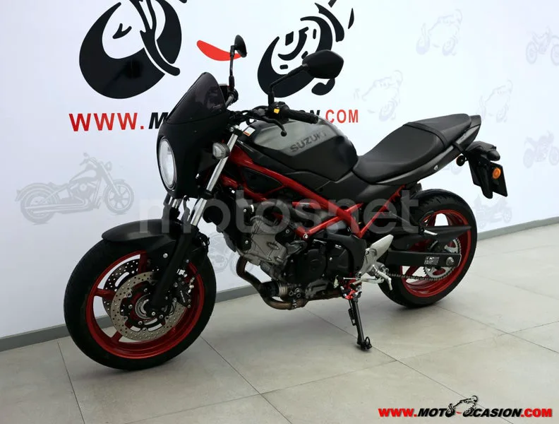 Suzuki SV650 - Vista 8